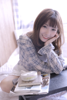年轻女教师在线观看